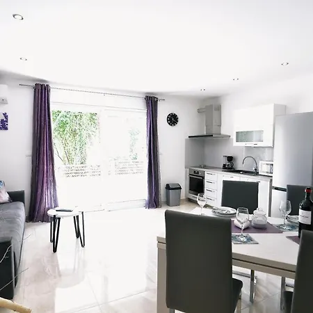 Holiday home Two Angels With Swimming Pool, - Opatija