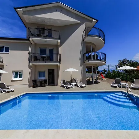 Two Angels With Swimming Pool, - Opatija Holiday home *